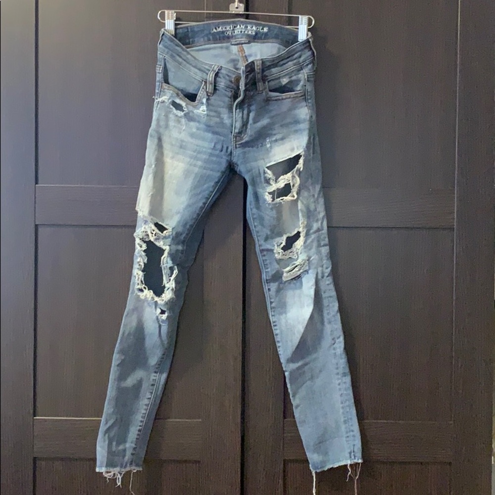 American Eagle Low Rise Jegging Crop Size 2